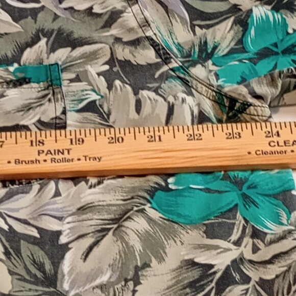 Bobbie Brooks Women's Hawiian Shirt Size XL - Picture 4 of 8